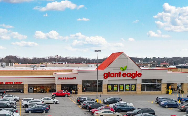 Pictures of Retail property located at 1150-1300 Doral Drive, Boardman, OH 44514 for lease - image #1