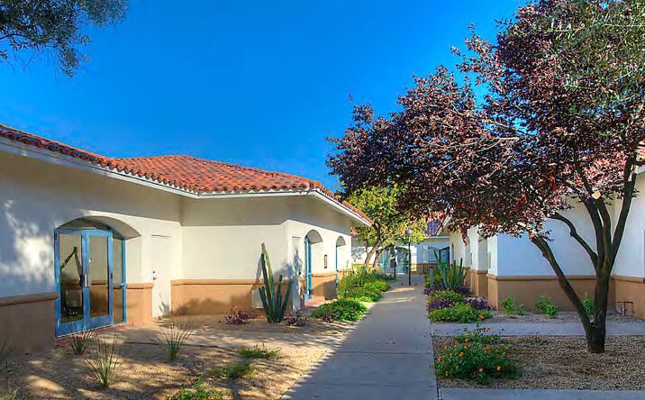 Pictures of Office property located at 10900 N Scottsdale Rd, Scottsdale, AZ 85254 for lease - image #1