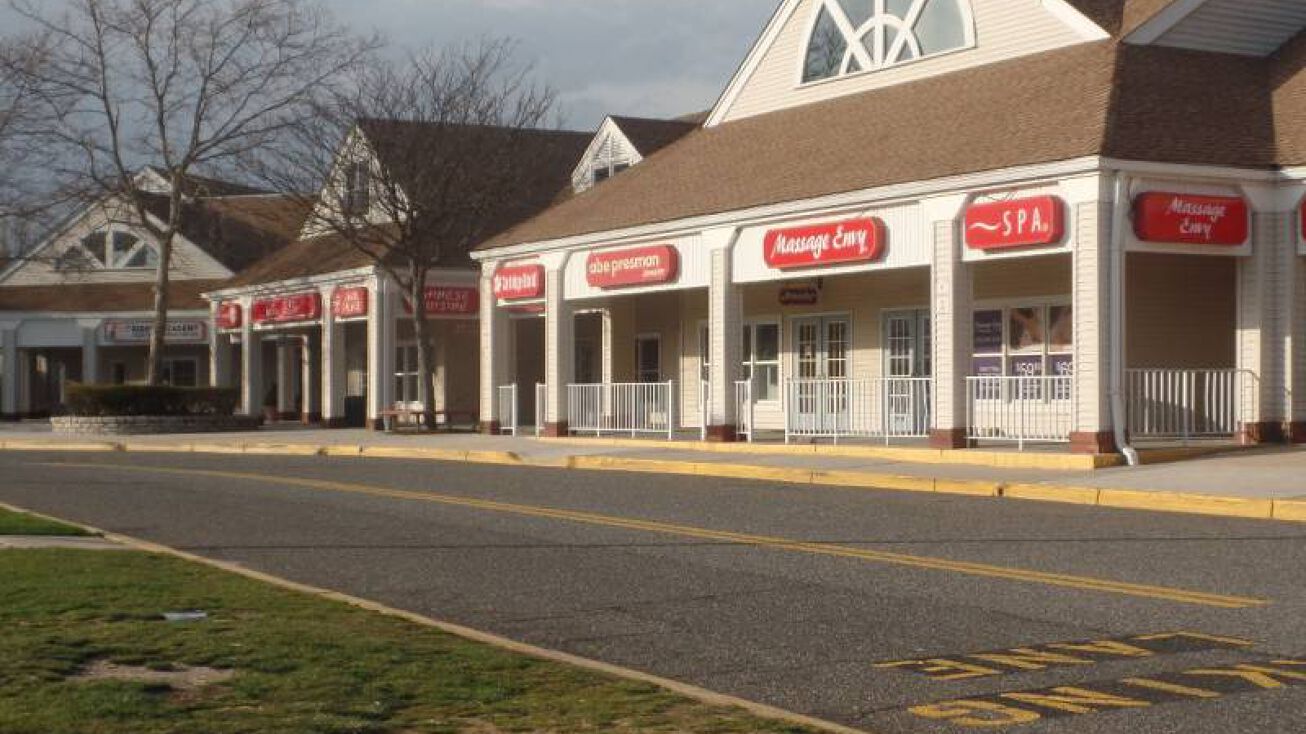 160 Village Center Drive, Freehold, NJ 07728 Retail Space for Lease