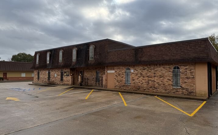 Pictures of Office, Retail, Special Purpose property located at 2305 North St, Beaumont, TX 77702 for lease - image #1