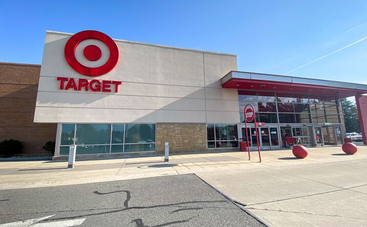 Pictures of Retail property located at 10 Glenridge Rd, Glenville, NY 12302 for lease - image #1