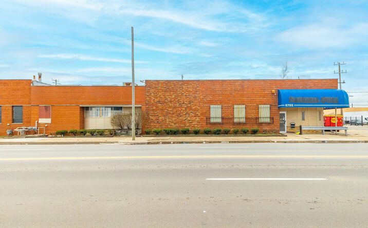 Pictures of Industrial property located at 6700-6724 E Davison St, Detroit, MI 48212 for lease - image #1