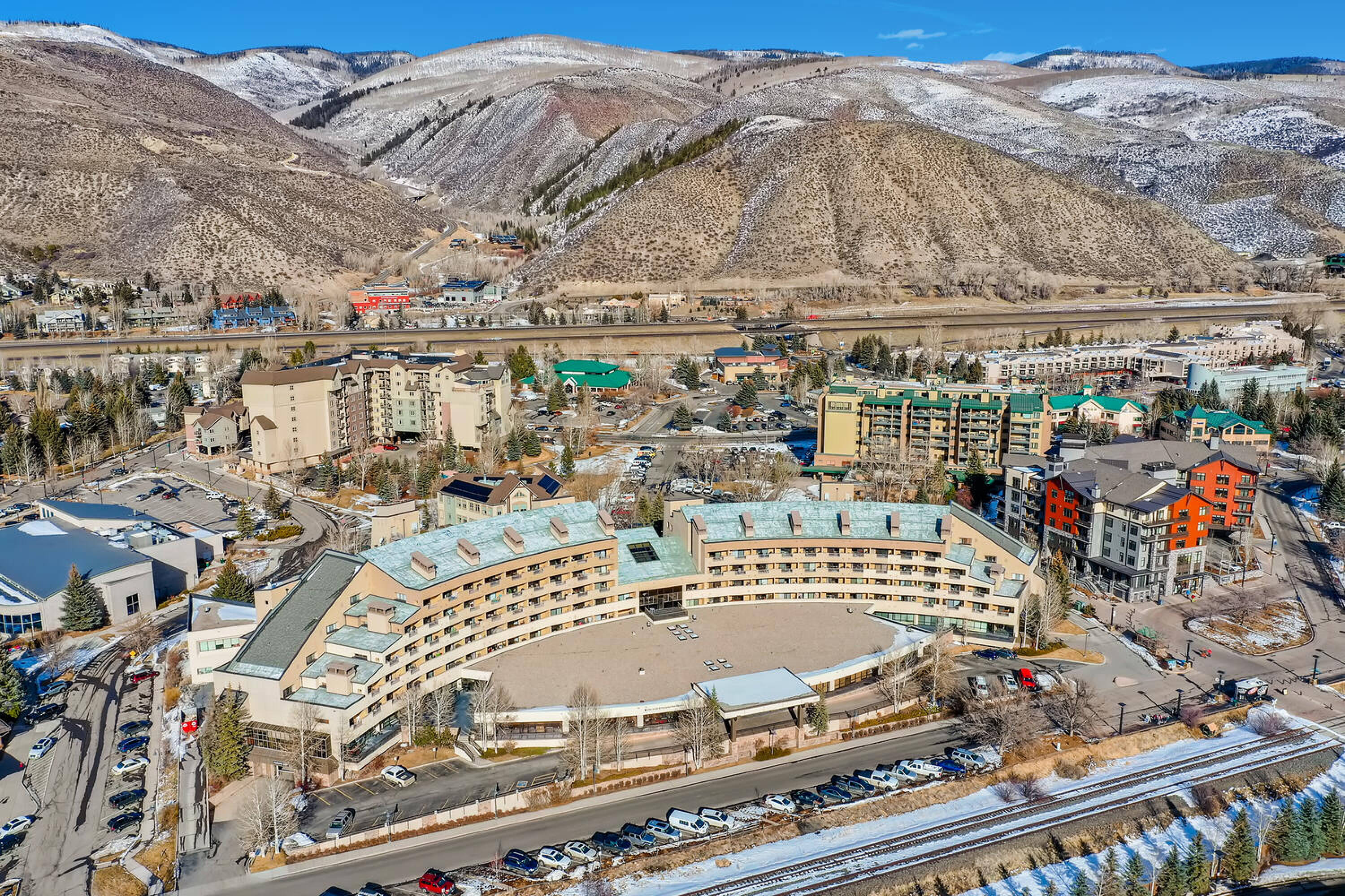 220 Beaver Creek Blvd., Avon, CO 81620 | Crexi.com, image size:3000x2000