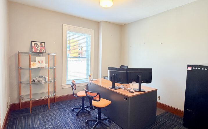 Pictures of Office property located at 2526 Holmes Street, Kansas City, MO 64108 for lease - image #1