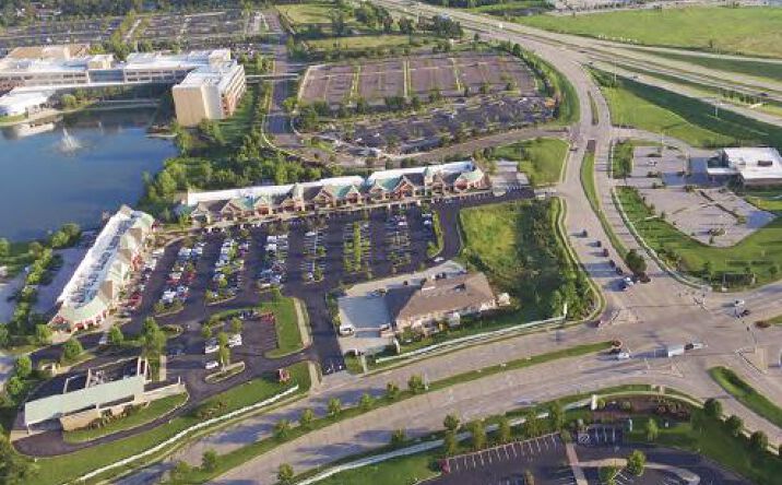 Pictures of Retail property located at 3002 Winghaven Blvd, O'Fallon, MO 63368 for sales - image #1