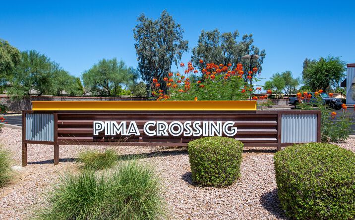 Pictures of Retail property located at 8740 E Shea Blvd, Scottsdale, AZ 85260 for lease - image #1