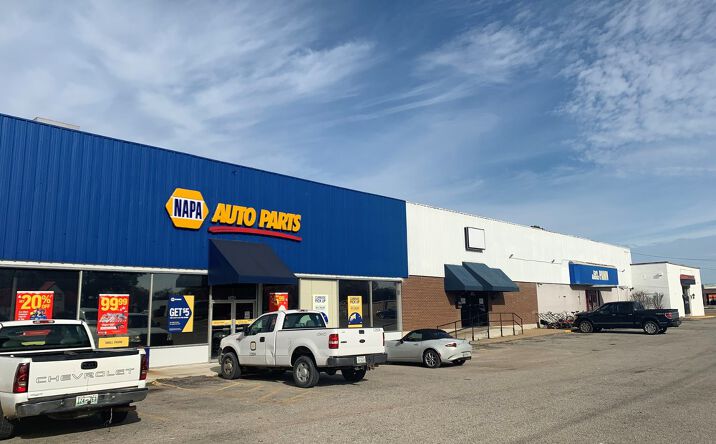 Pictures of Retail property located at 7947 US-51, Millington, TN 38053 for lease - image #1