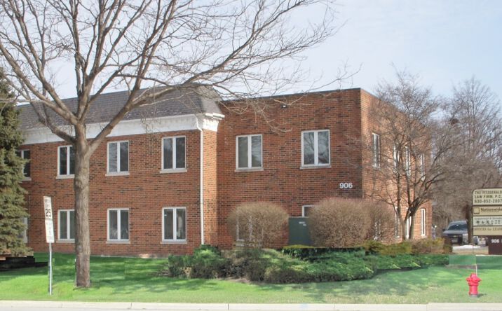 Pictures of Office property located at 906 Lacey Ave, Lisle, IL 60532 for lease - image #1