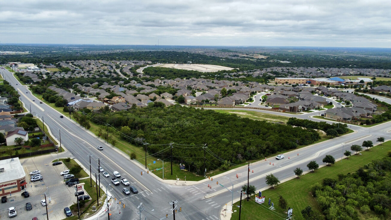 12835 Potranco Rd, San Antonio, TX 78253 Retail Space for Lease SEC