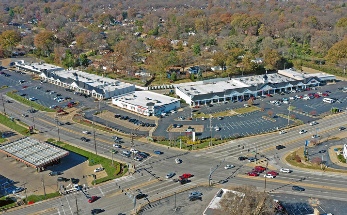 Pictures of Retail property located at Laclede Station Road & Watson Road, Webster Groves, MO 63119 for lease - image #1