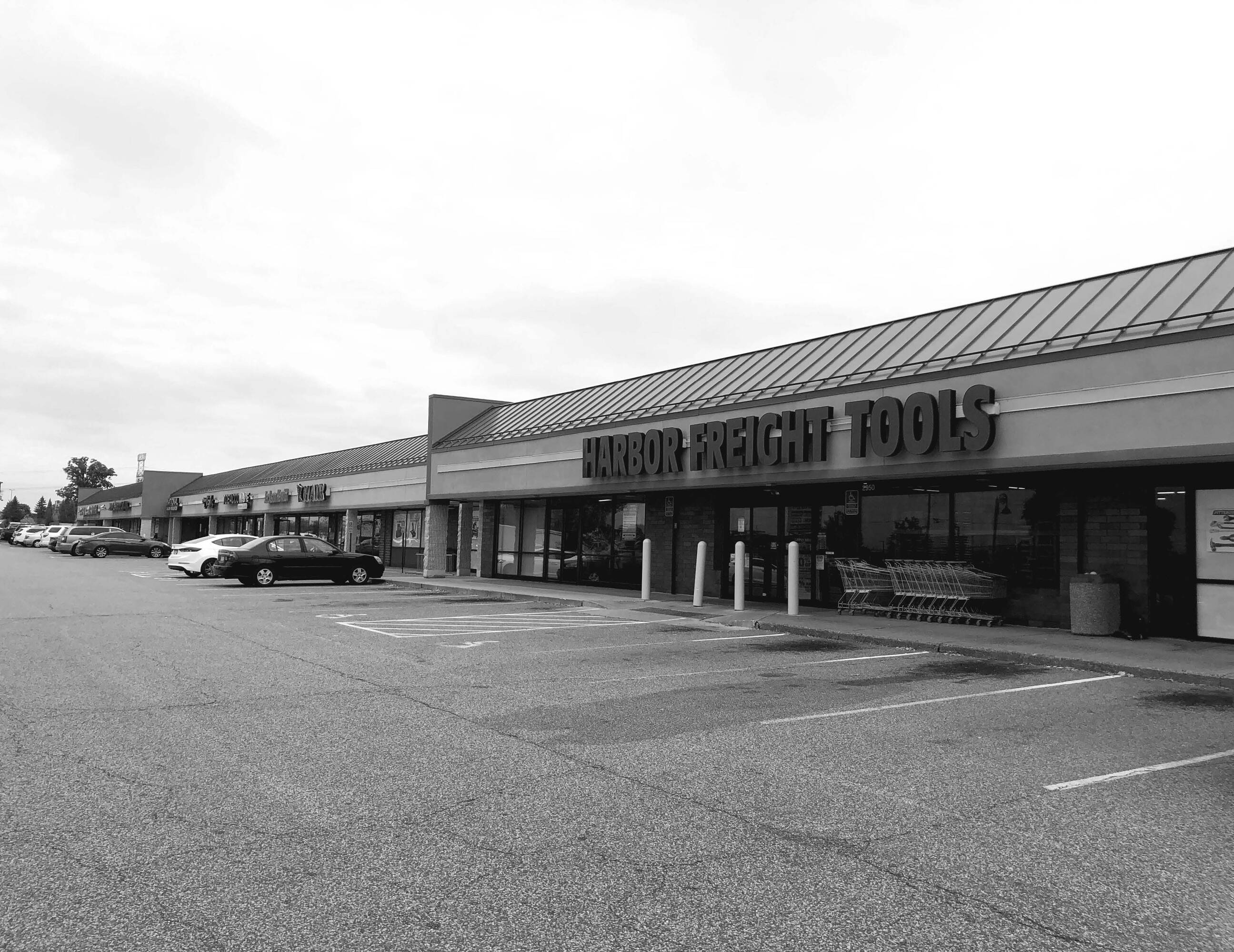 2950 White Bear Ave, Maplewood, MN 55109