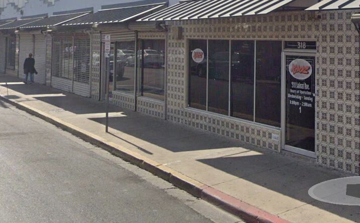 Pictures of Retail property located at 320 Salinas Ave, Laredo, TX 78040 for lease - image #1