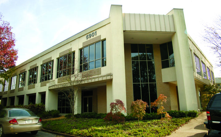Pictures of Office property located at 5901 Shelby Oaks Dr, Memphis, TN 38134 for lease - image #1
