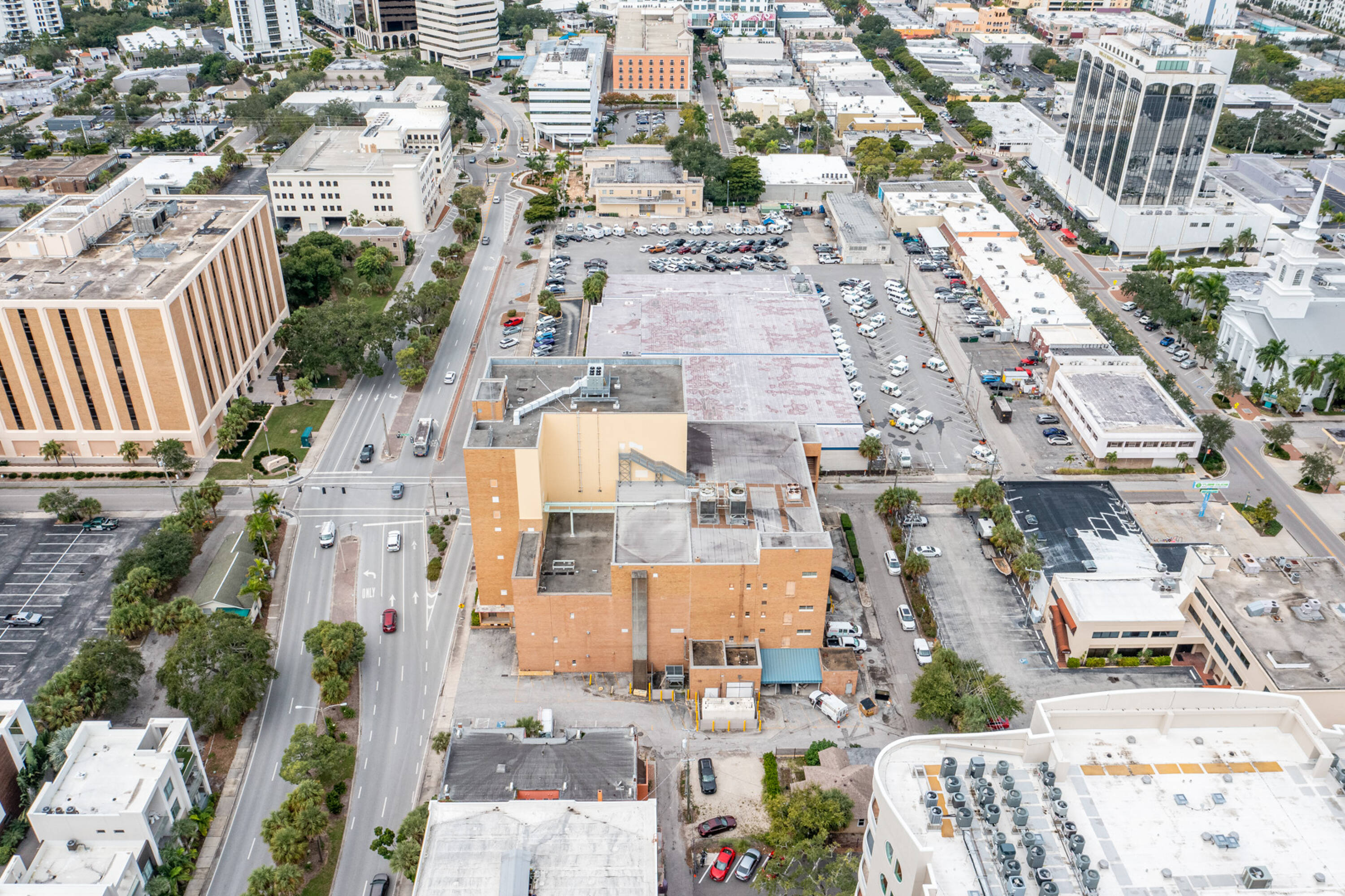 1709 Ringling Blvd, Sarasota, FL 34236