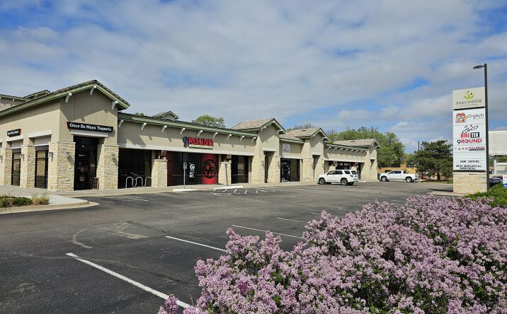 Pictures of Retail, Office property located at 1620 Fort Riley Blvd, Manhattan, KS 66502 for lease - image #1