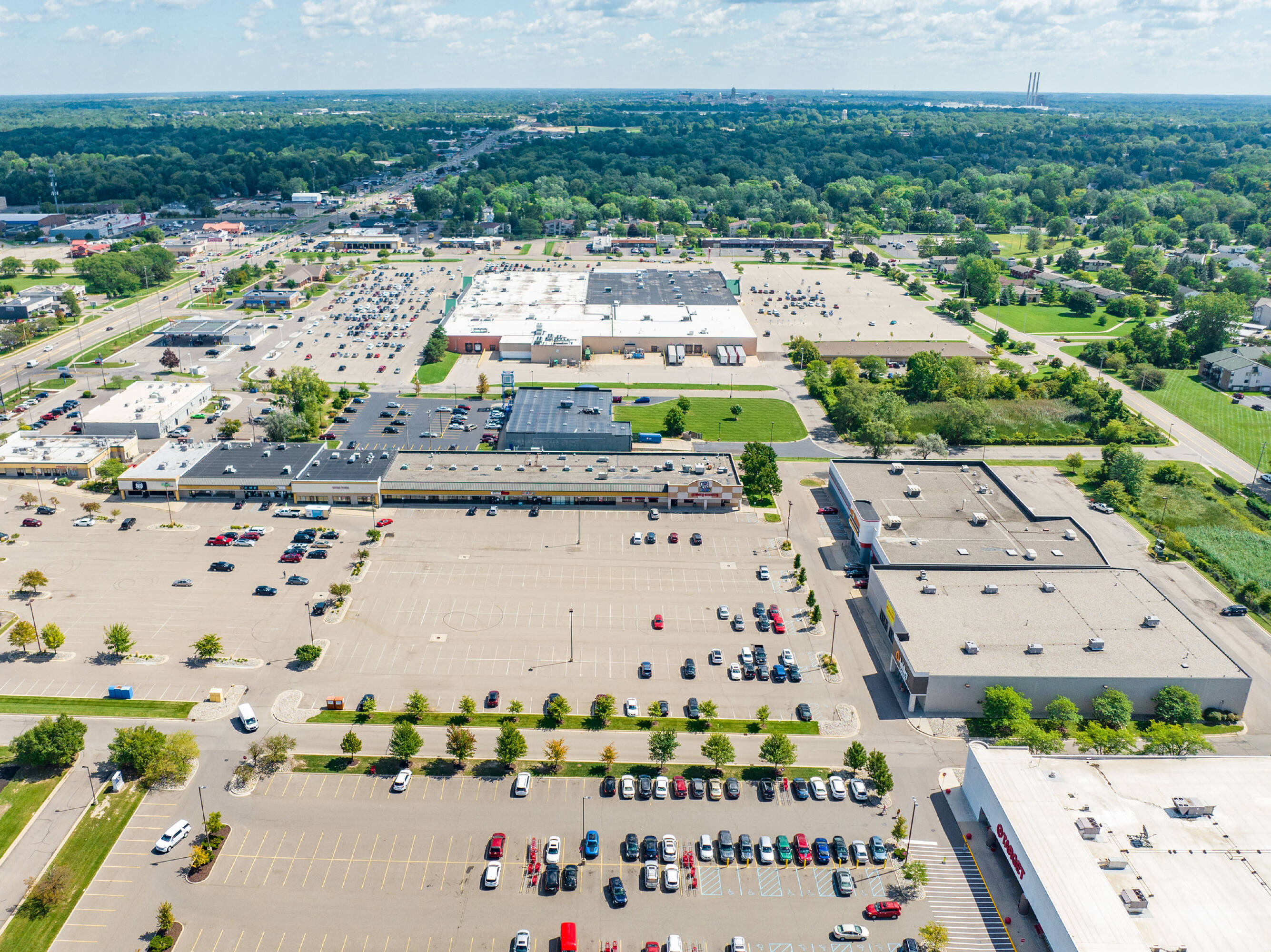 5415-5503 W Saginaw Hwy, Lansing, MI 48917 | Crexi.com