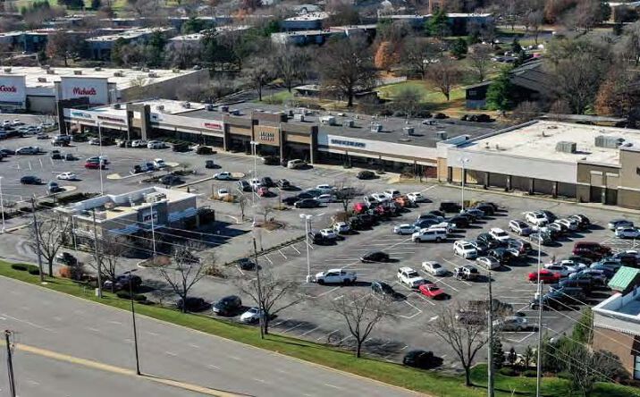 Pictures of Retail property located at 9510-9676 Quivira Road, Lenexa, KS 66215 for lease - image #1