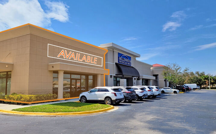 Pictures of Retail property located at 17901 Summerlin Road, Fort Myers, FL 33908 for lease - image #1