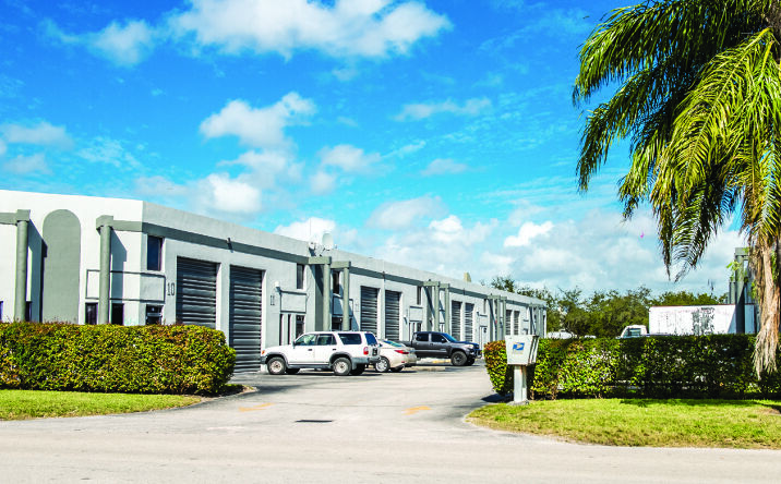Pictures of Industrial property located at 2545 W 80th St, Hialeah, FL 33016 for lease - image #1
