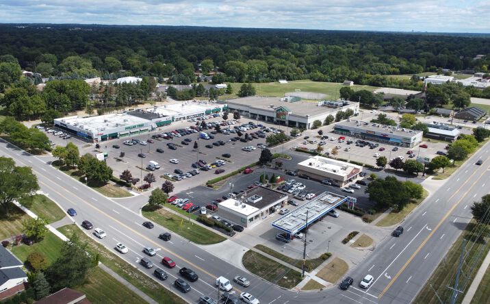 Pictures of Retail property located at 33250-33338 West 12 Mile Road, Farmington Hills, MI 48334 for lease - image #1