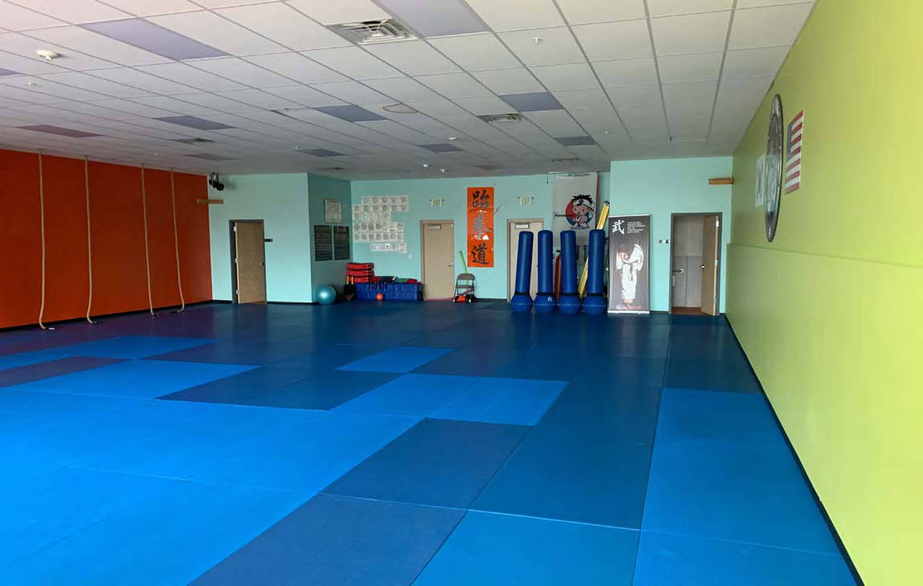 12311 Pine Bluffs Way, Parker, CO 80134