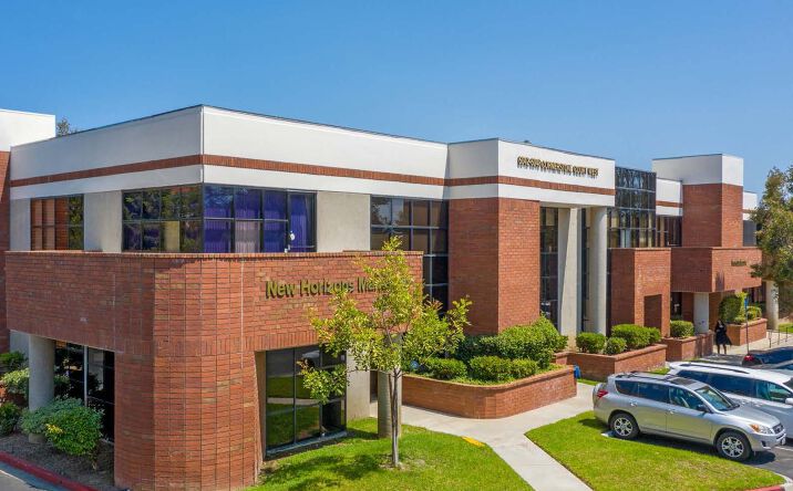 Pictures of Industrial property located at 6042-6048 Cornerstone Ct West, San Diego, CA 92121 for lease - image #1