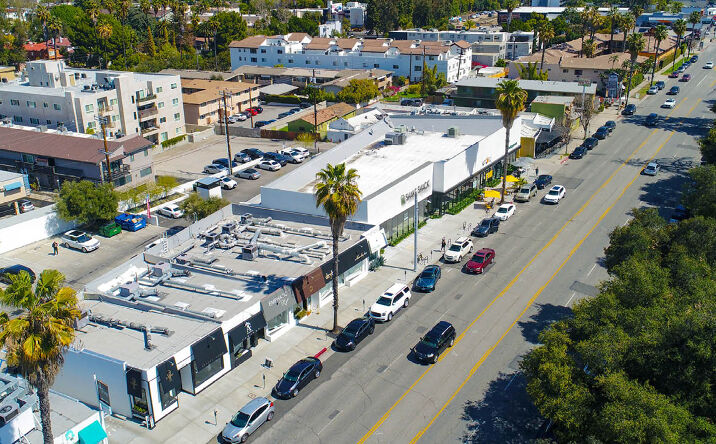 Pictures of Retail property located at 13009 Ventura Blvd, Los Angeles, CA 91604 for lease - image #1