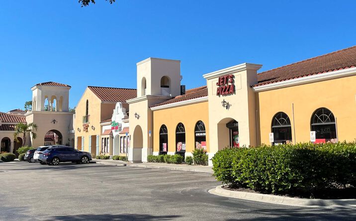 Pictures of Retail, Office, Restaurant property located at 13550 Reflections Pkwy, Fort Myers, FL 33907 for lease - image #1