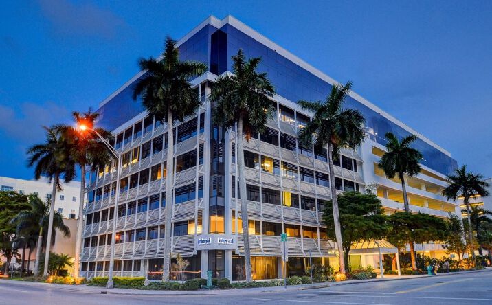 Pictures of Office property located at 6262 Sunset Dr, South Miami, FL 33143 for lease - image #1
