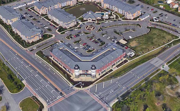 Pictures of Retail, Office property located at 5705 Lynnhaven Pkwy, Virginia Beach, VA 23464 for lease - image #1