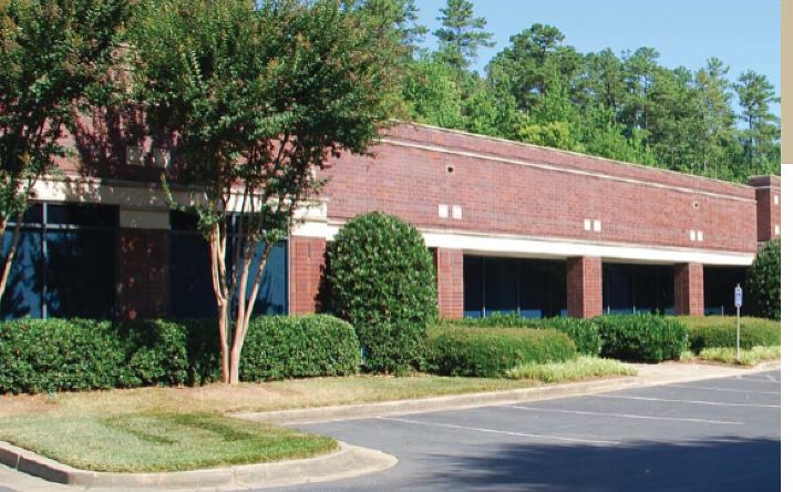 Pictures of Office property located at 1000 Mansell Exchange W, Alpharetta, GA 30022 for lease - image #1