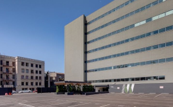 Pictures of Retail, Office property located at 1800 N Highland Ave, Los Angeles, CA 90028 for sales - image #1