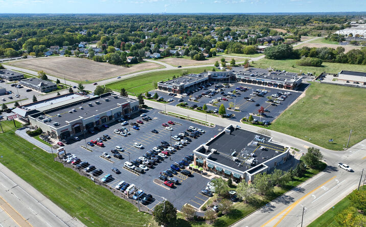 Pictures of Retail, Office property located at 713-751 S Perryville Rd, Rockford, IL 61108 for lease - image #1