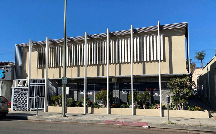Pictures of Office property located at 1147 S Robertson Blvd, Los Angeles, CA 90035 for lease - image #1