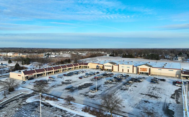 Pictures of Retail property located at 2000 N Richmond Rd, McHenry, IL 60051 for lease - image #1