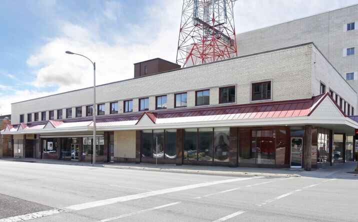 Pictures of Retail, Office property located at 320-326 W Jefferson St, Rockford, IL 61101 for lease - image #1