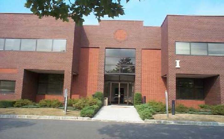 Pictures of Retail, Office, Land property located at 960 Holmdel Road, Bld 1 and II Holmdel, Woodbridge Township, NJ 08830 for lease - image #1