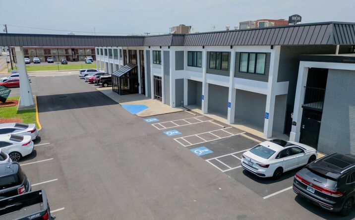 Pictures of Restaurant, Special Purpose property located at 101 N 11th St, Fort Smith, AR 72901 for lease - image #1
