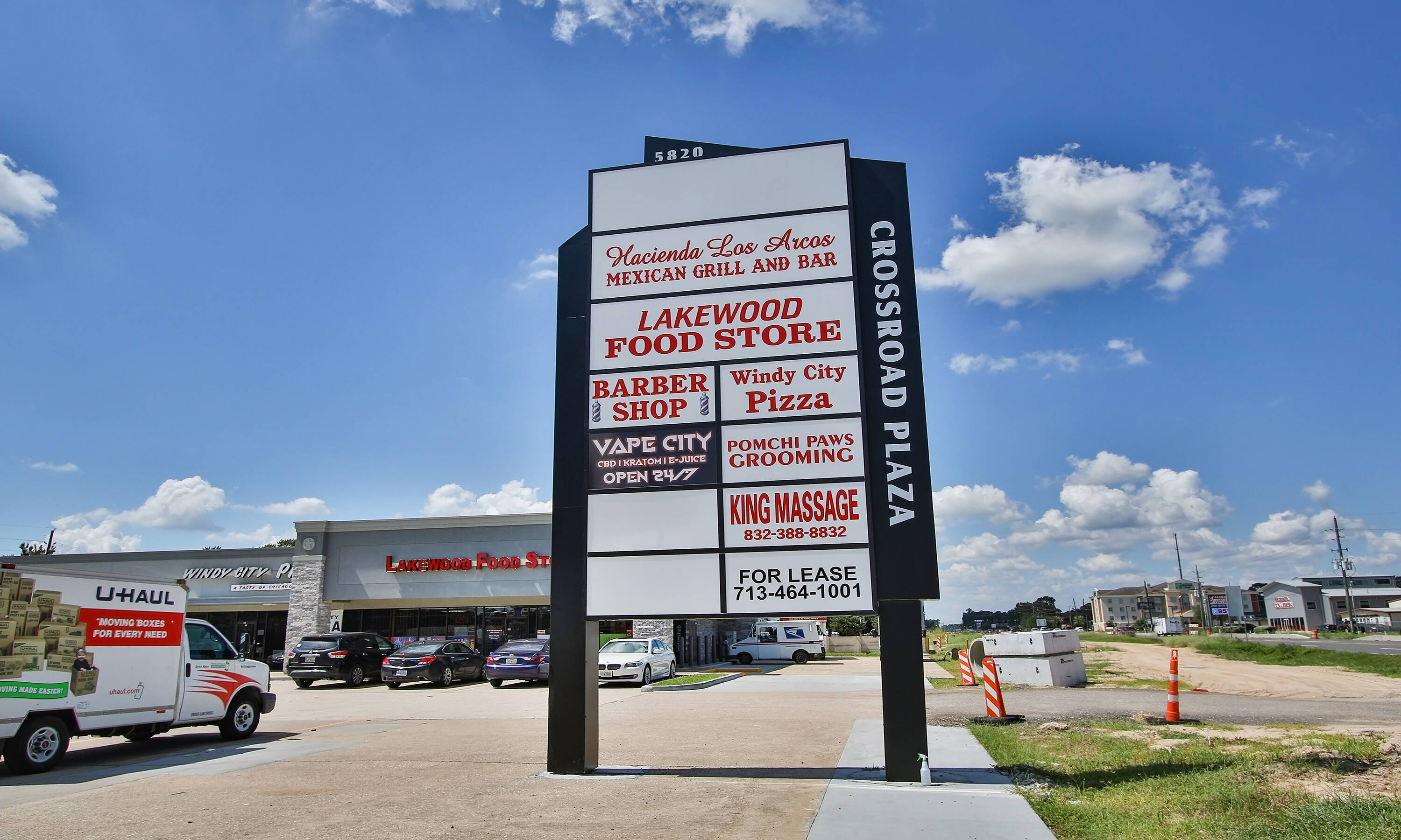 Crossroads Plaza