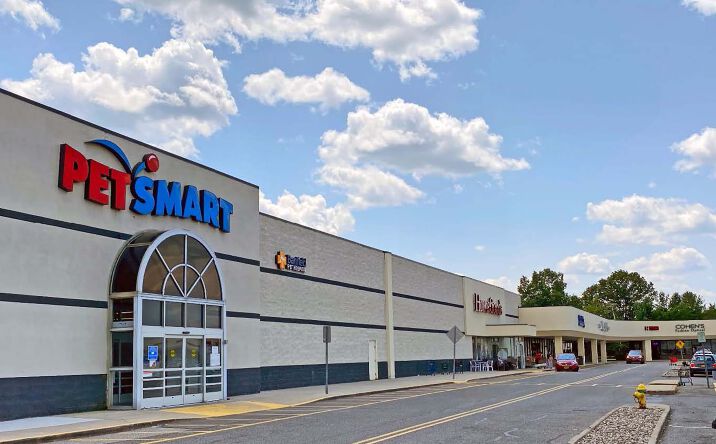 Pictures of Retail property located at 88 Dunning Rd, Middletown, NY 10940 for lease - image #1