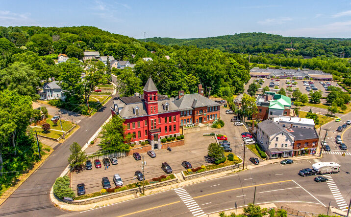 Pictures of Office property located at 100 Bank St, Seymour, CT 06483 for lease - image #1