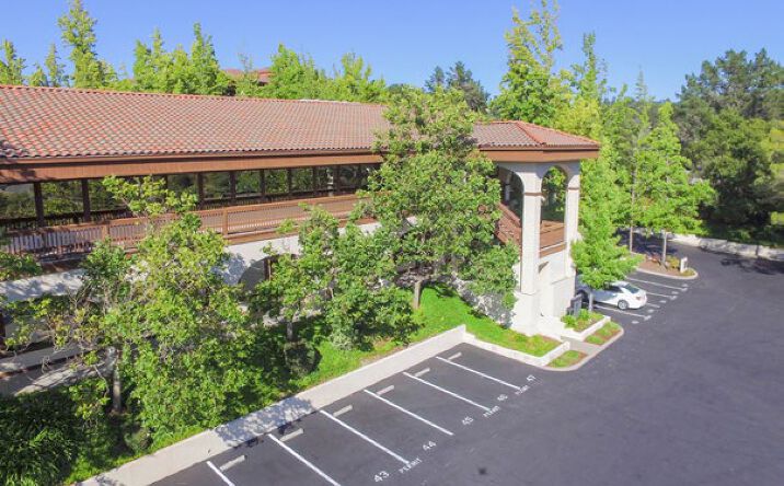 Pictures of Office property located at 4 Orinda Way, Orinda, CA 94563 for lease - image #1