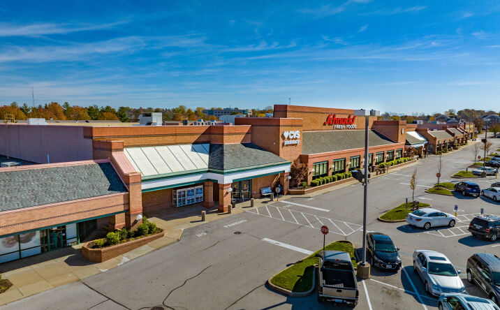 Pictures of Retail property located at 1950 Zumbehl Rd, St Charles, MO 63303 for lease - image #1