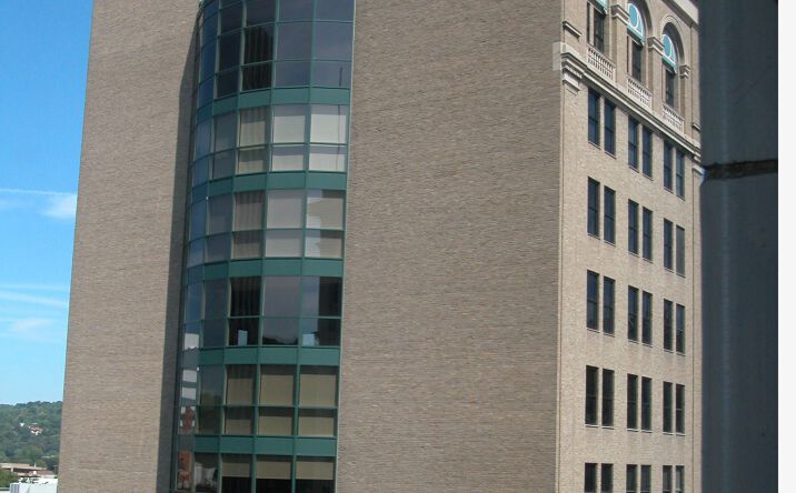 Pictures of Office property located at 109 Capitol St, Charleston, WV 25301 for lease - image #1
