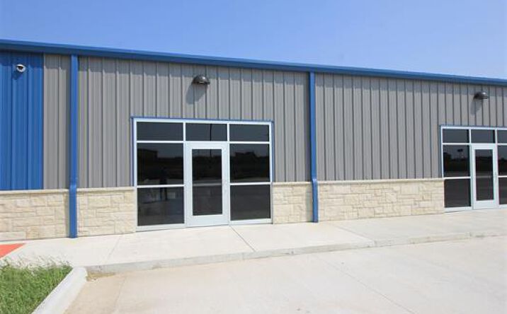 Pictures of Retail, Office property located at 4940 General Hays Rd, Hays, KS 67601 for lease - image #1