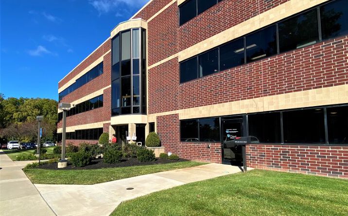 Pictures of Office property located at 6601 Centerville Business Pkwy, Dayton, OH 45459 for lease - image #1