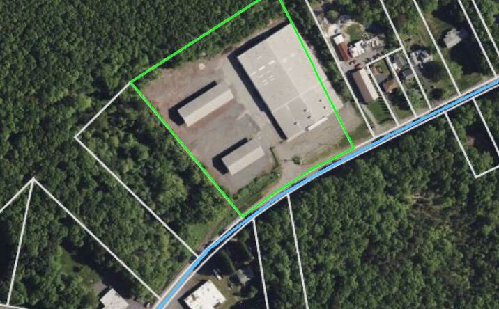 Pictures of Industrial property located at 166 Foster Ave, Freeland, PA 18224 for lease - image #1
