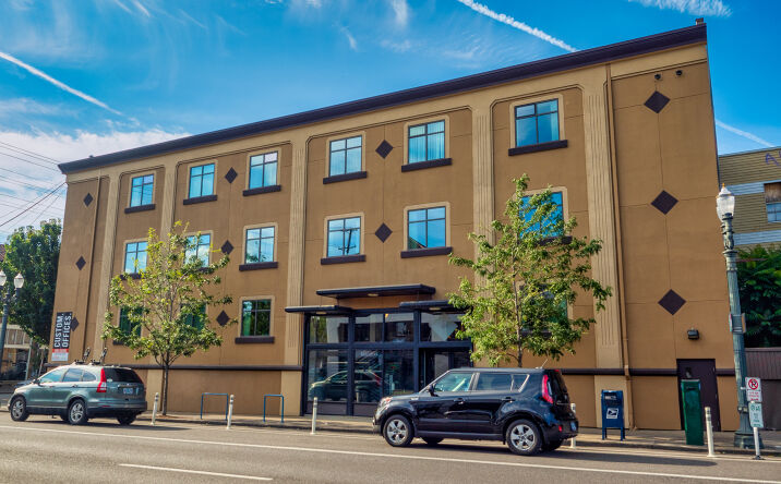 Pictures of Office property located at 819 SE Morrison St, Portland, OR 97214 for lease - image #1