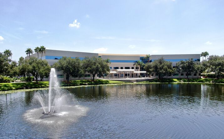 Pictures of Office property located at 101 Paramount Dr, Sarasota, FL 34232 for lease - image #1