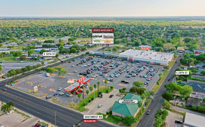 Pictures of Retail property located at 2950 Southmost Blvd, Brownsville, TX 78521 for lease - image #1